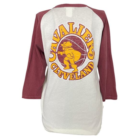 Junk Food Sz M Cleveland Cavaliers Ringer T-Shirt Fan Gear NBA Apparel Sporty - Picture 2 of 9